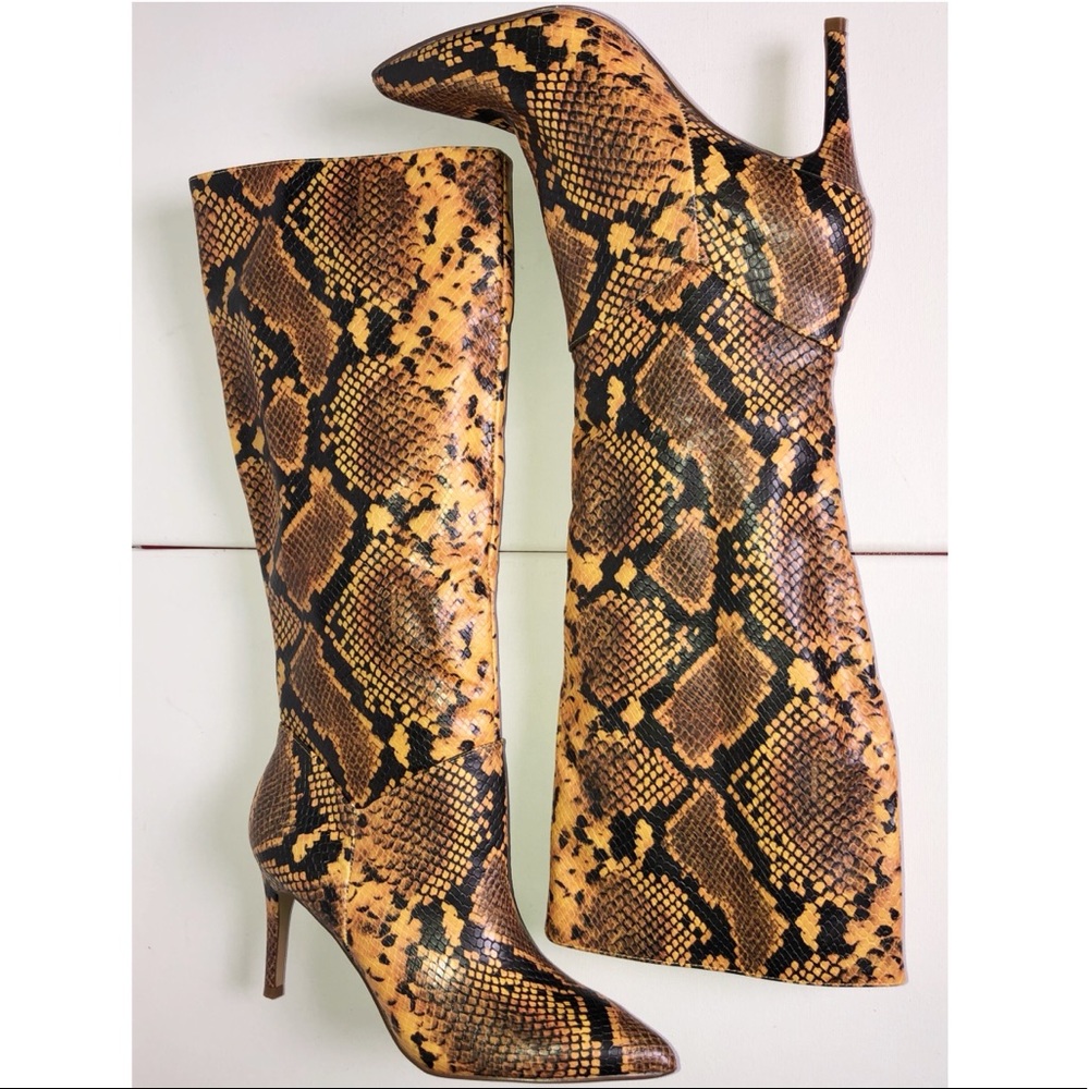 Steve Madden Kinga Snakeskin Tall Heeled Boots 7.5